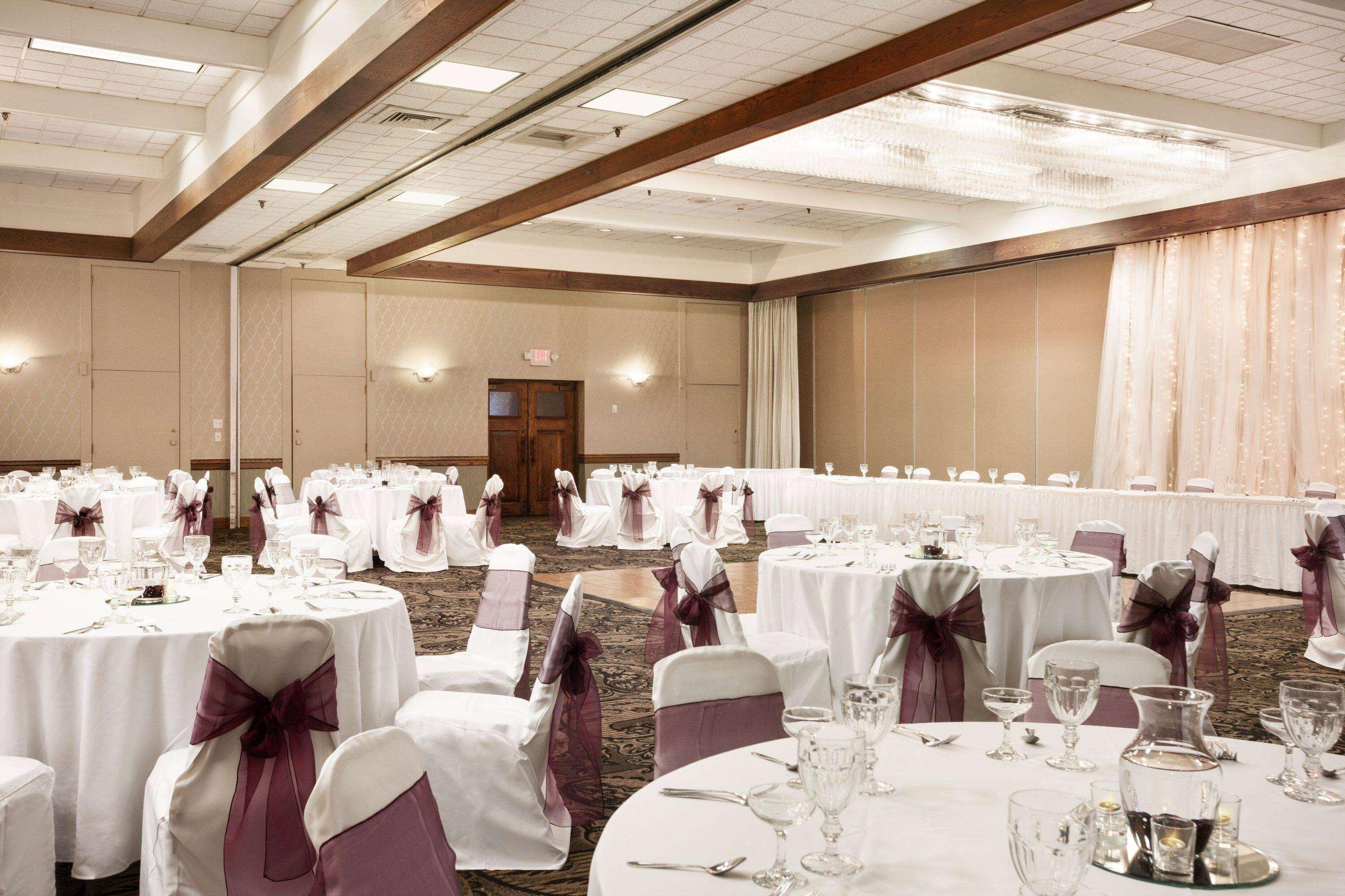 Ramada Plaza By Wyndham Portland Hotel Buitenkant foto