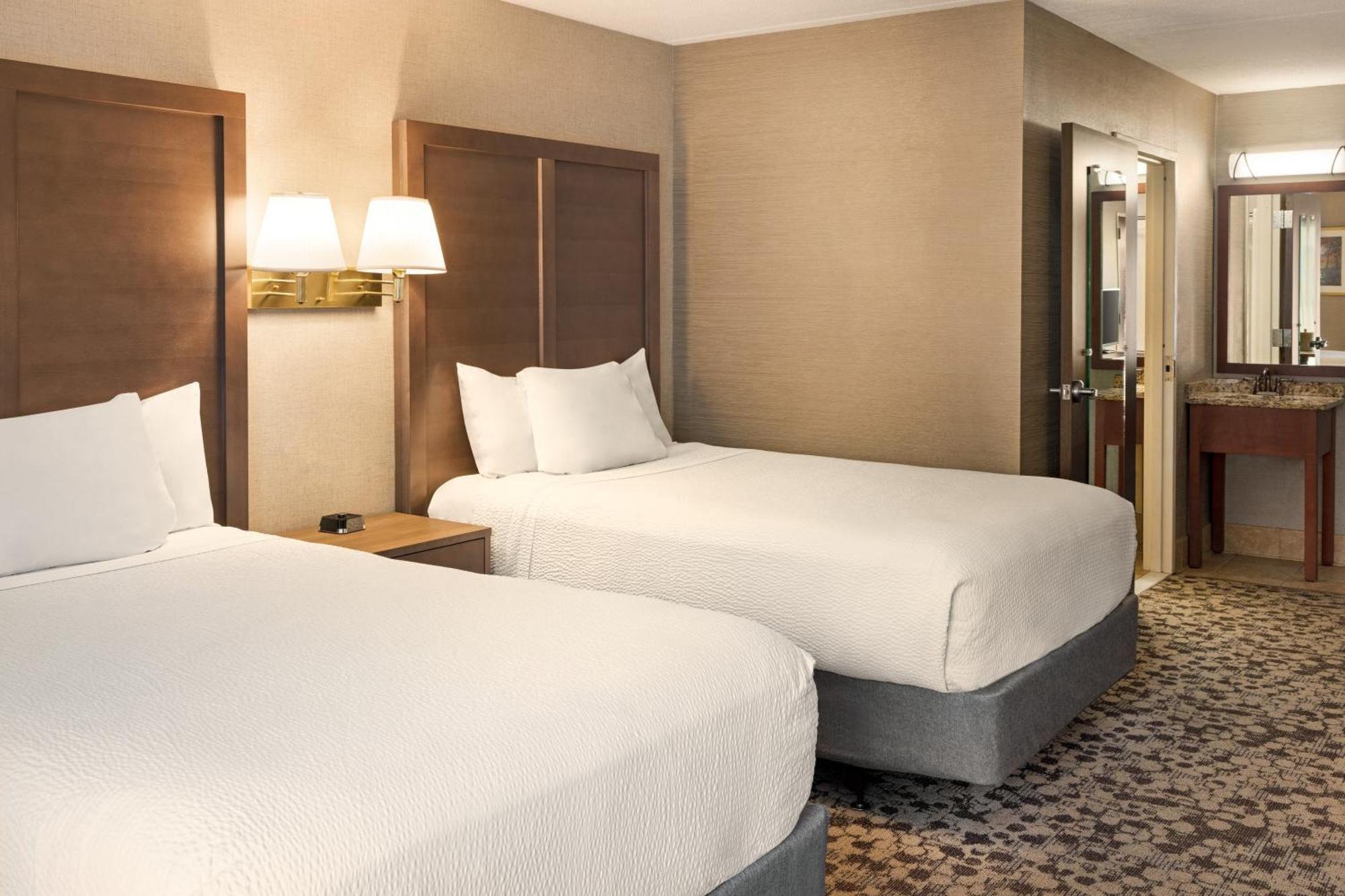 Ramada Plaza By Wyndham Portland Hotel Buitenkant foto