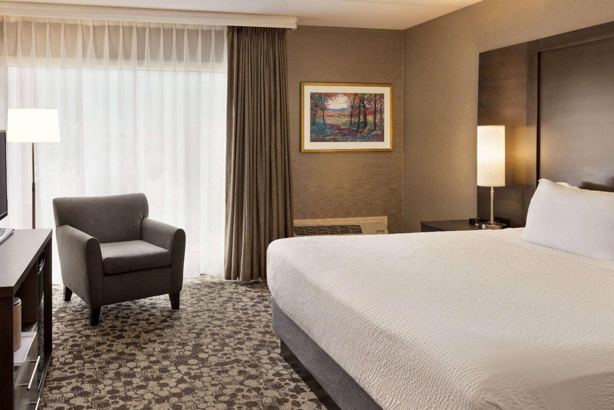 Ramada Plaza By Wyndham Portland Hotel Buitenkant foto
