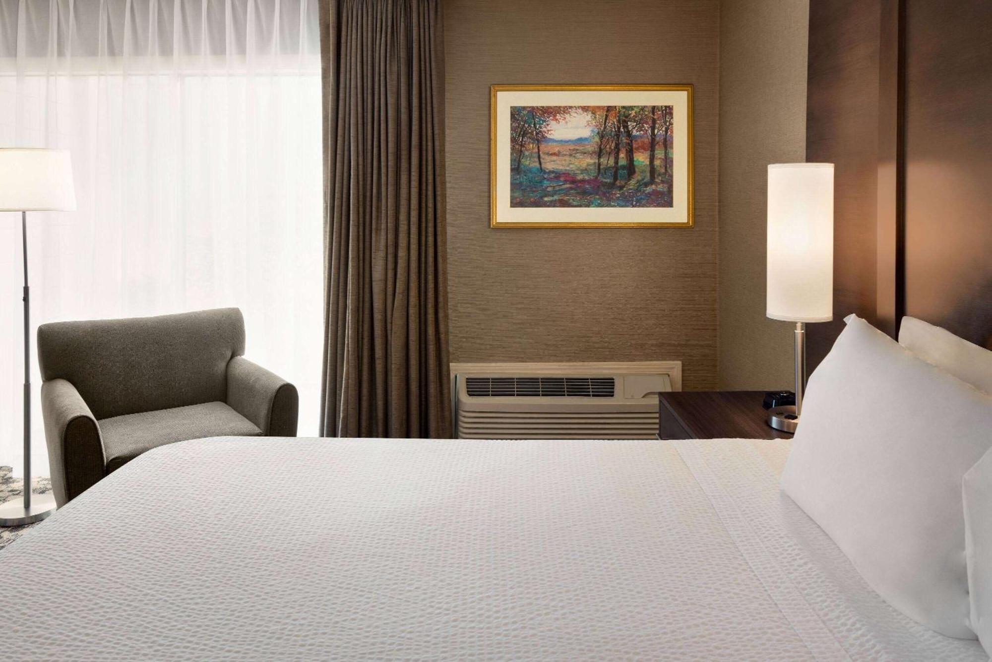 Ramada Plaza By Wyndham Portland Hotel Buitenkant foto