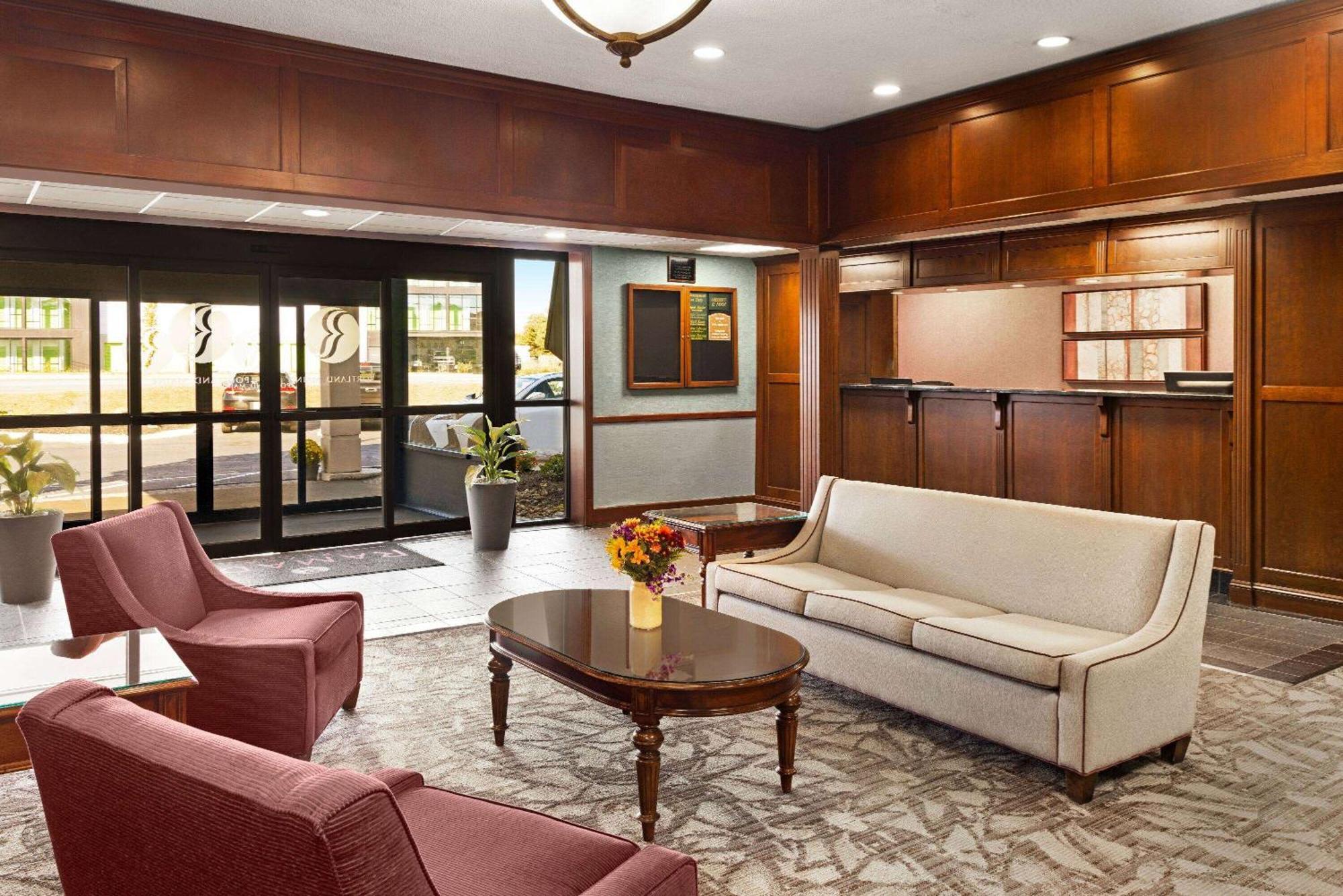 Ramada Plaza By Wyndham Portland Hotel Buitenkant foto