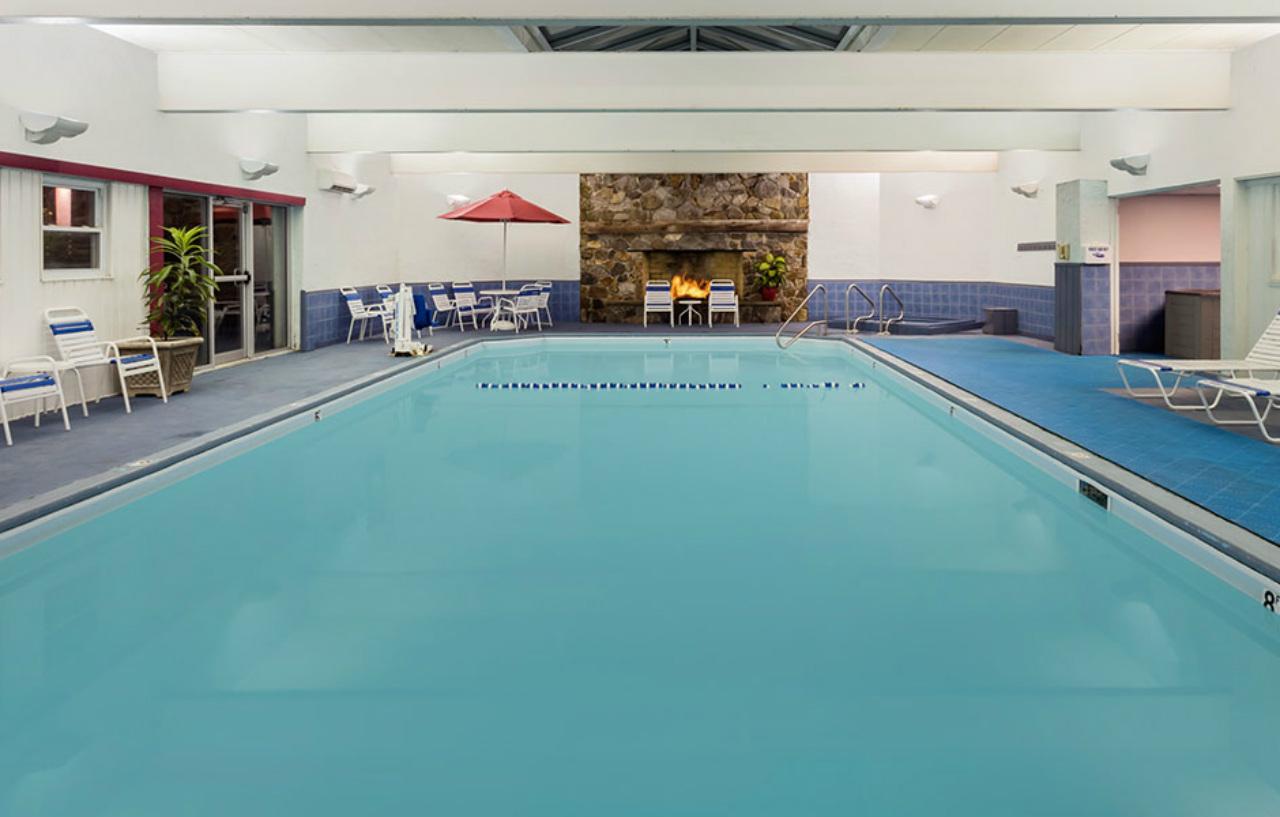 Ramada Plaza By Wyndham Portland Hotel Buitenkant foto