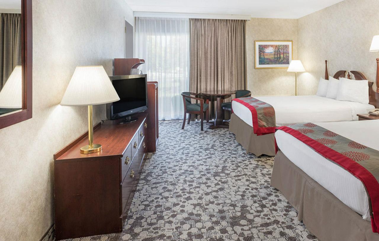 Ramada Plaza By Wyndham Portland Hotel Buitenkant foto